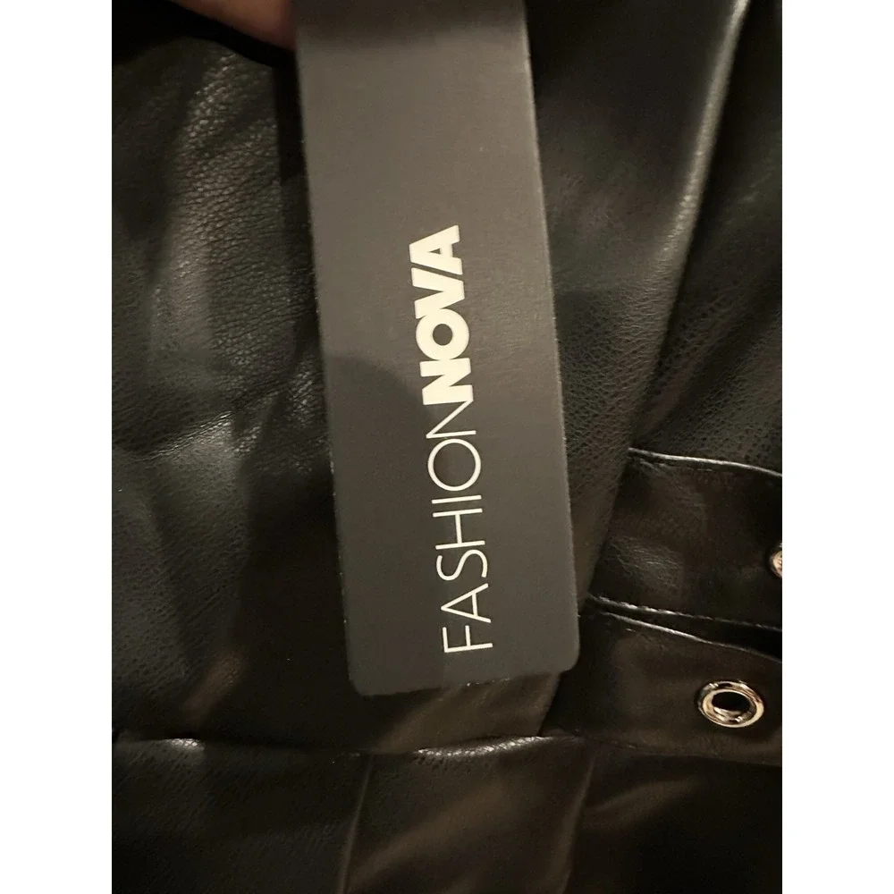 Fashion Nova‎ Faux Leather Strapless Romper Black Buckle Detail Size L